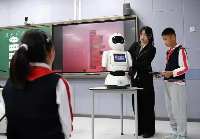 校园内的一切学生在享用教育资源方面的起点公正